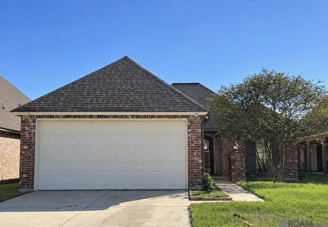 2688 OLD TOWNE RD, Zachary, LA 70791