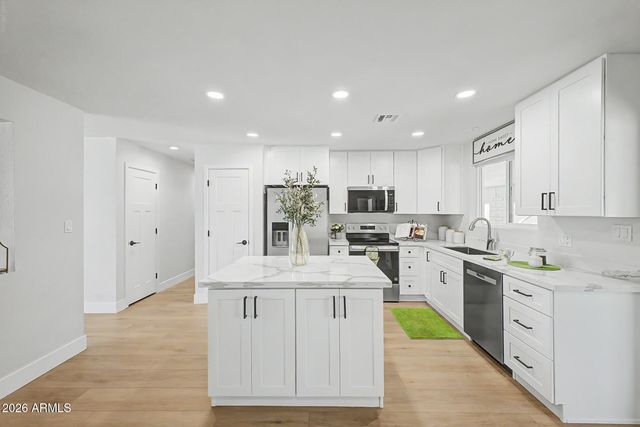 658 N FORT Street, Mesa, AZ 85207