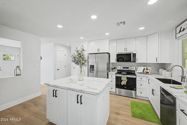658 N FORT Street, Mesa, AZ 85207