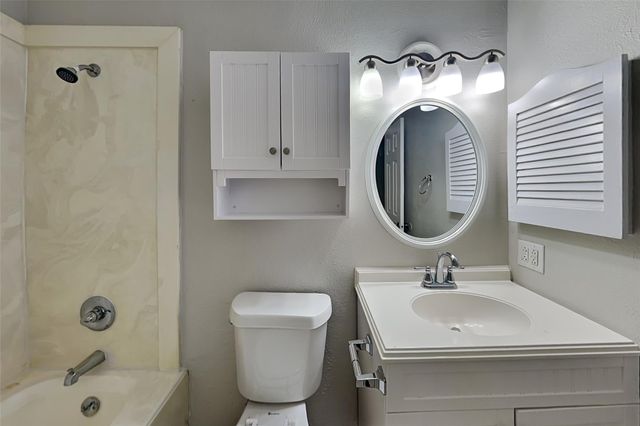 17503 Ranch Country Road, Hockley, TX 77447