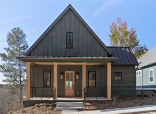 1090 Lupo Loop, Chattahoochee Hills, GA 30268