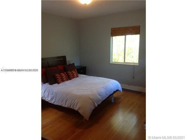 329 W 28th St, Miami Beach, FL 33140