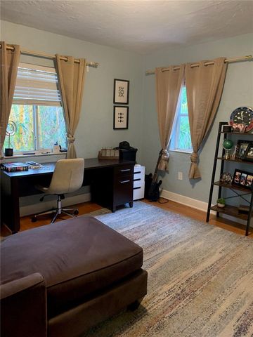 329 W 28th St, Miami Beach, FL 33140