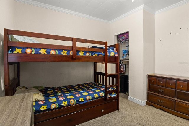 207 S PERRY AVENUE, Fort Meade, FL 33841