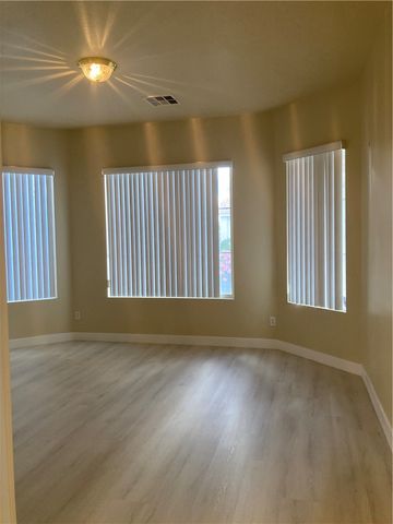 6576 Gossamer Fog Avenue, Las Vegas, NV 89139