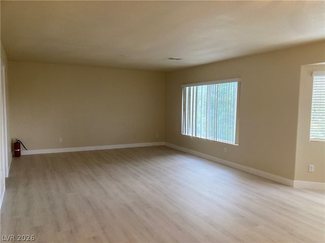 6576 Gossamer Fog Avenue, Las Vegas, NV 89139