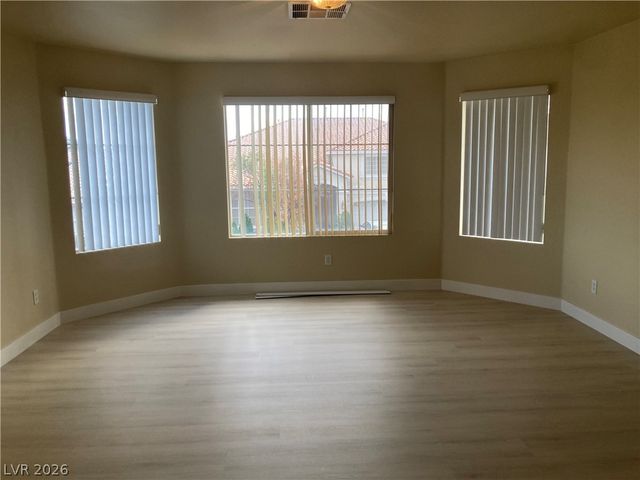 6576 Gossamer Fog Avenue, Las Vegas, NV 89139