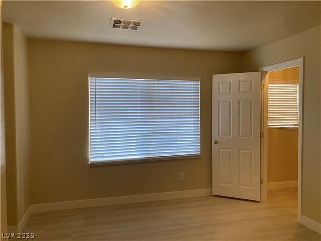 6576 Gossamer Fog Avenue, Las Vegas, NV 89139