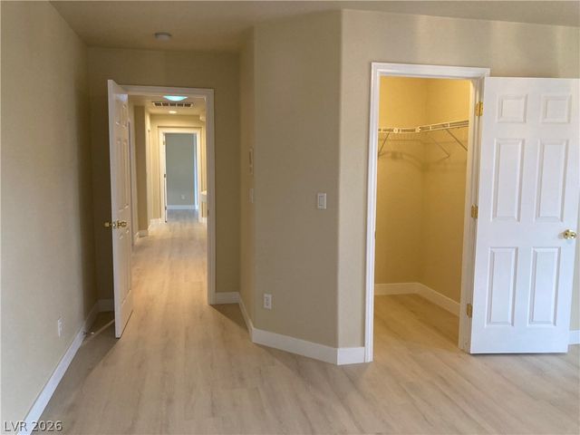 6576 Gossamer Fog Avenue, Las Vegas, NV 89139