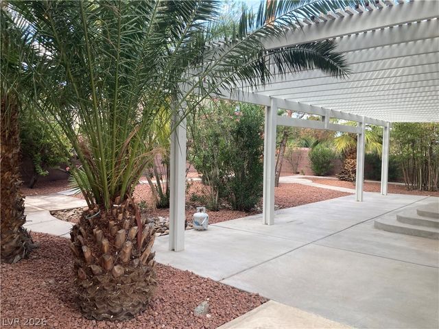 6576 Gossamer Fog Avenue, Las Vegas, NV 89139