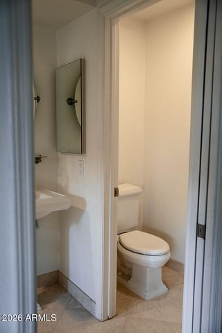 10017 E MOUNTAIN VIEW Road 1073, Scottsdale, AZ 85258