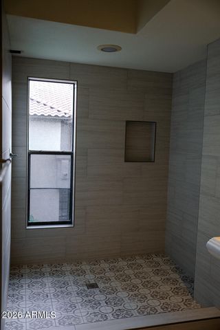 10017 E MOUNTAIN VIEW Road 1073, Scottsdale, AZ 85258