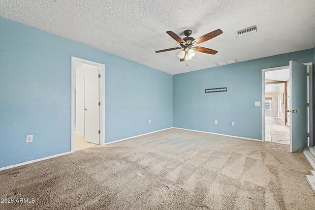 8118 E FOUNTAIN Street, Mesa, AZ 85207