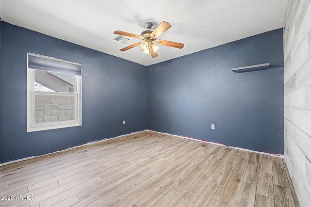 8118 E FOUNTAIN Street, Mesa, AZ 85207