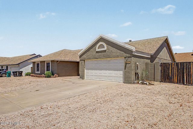 8118 E FOUNTAIN Street, Mesa, AZ 85207