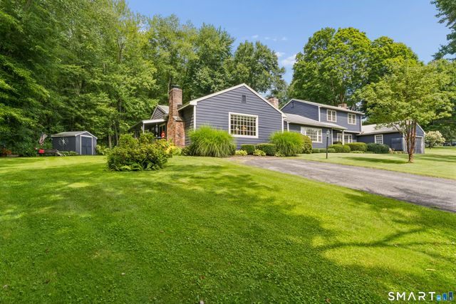 14 Jo Mar Drive, Newtown, CT 06482