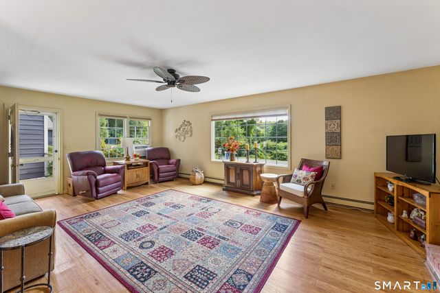 14 Jo Mar Drive, Newtown, CT 06482