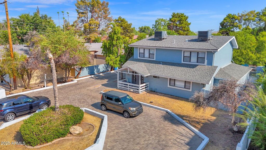 Image 1 of property listing at 3217 E FLOWER Street, Phoenix, AZ 85018
