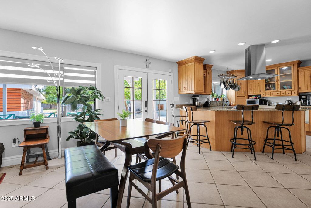 Image 14 of property listing at 3217 E FLOWER Street, Phoenix, AZ 85018