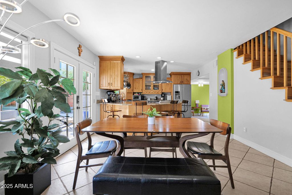 Image 15 of property listing at 3217 E FLOWER Street, Phoenix, AZ 85018