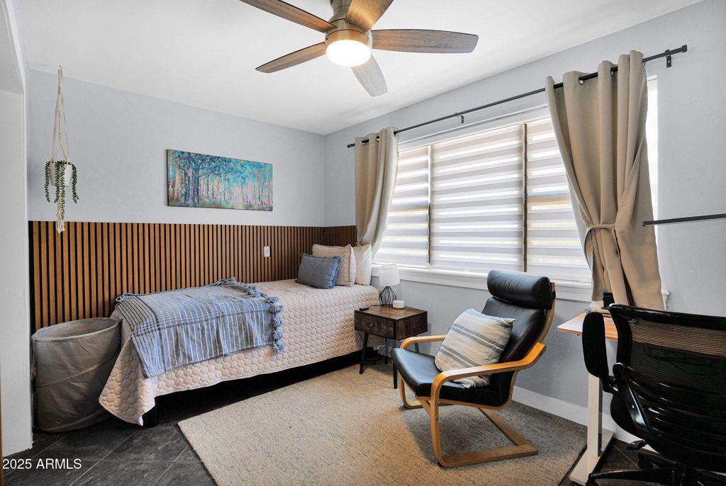Image 21 of property listing at 3217 E FLOWER Street, Phoenix, AZ 85018