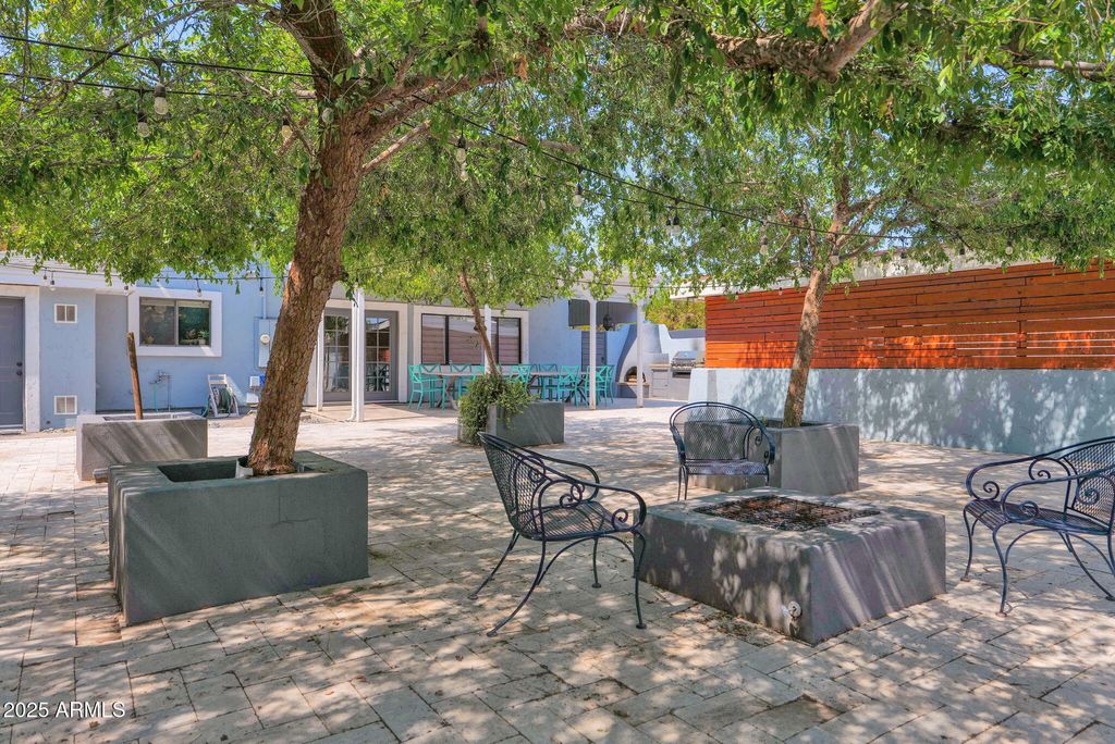 Image 31 of property listing at 3217 E FLOWER Street, Phoenix, AZ 85018