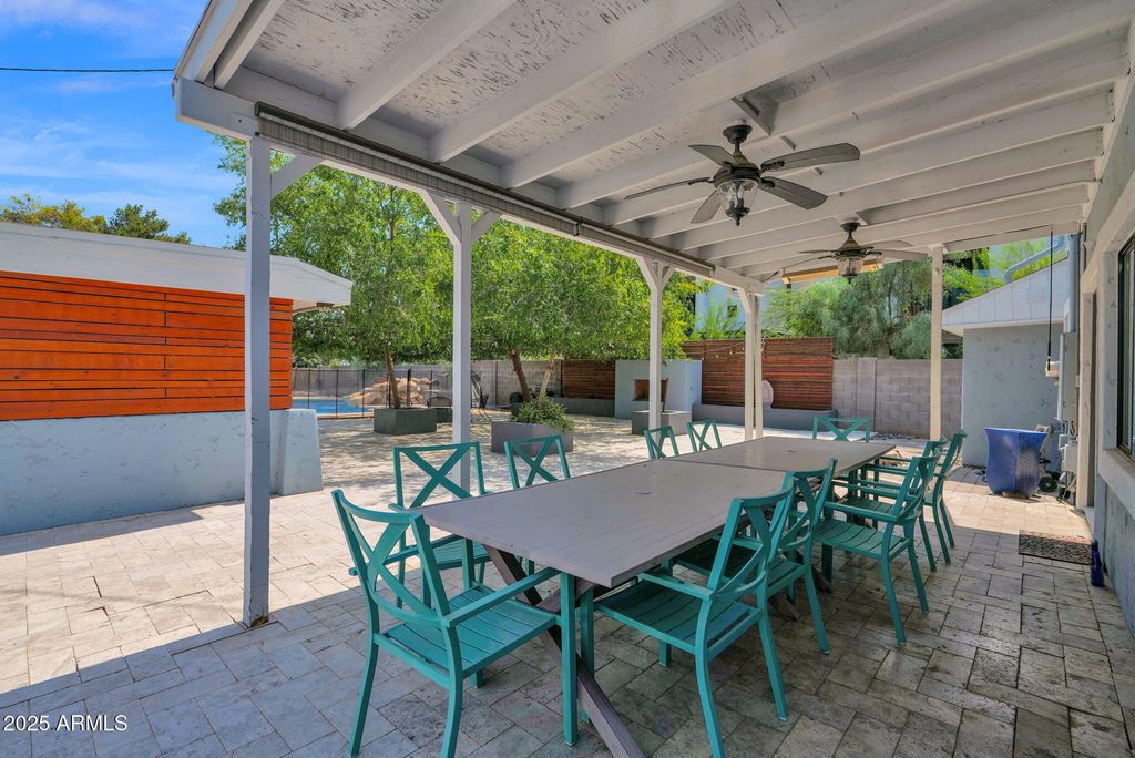 Image 33 of property listing at 3217 E FLOWER Street, Phoenix, AZ 85018