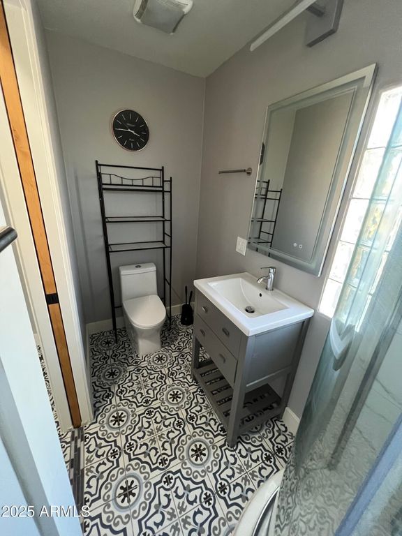 Image 59 of property listing at 3217 E FLOWER Street, Phoenix, AZ 85018