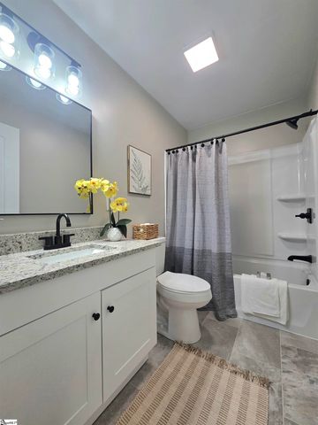 118 Woodland Drive, Greenville, SC 29617