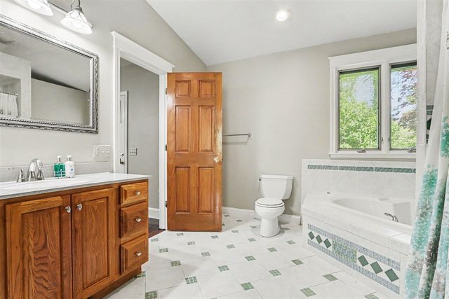 6985 N 12th Street, Kalamazoo, MI 49009