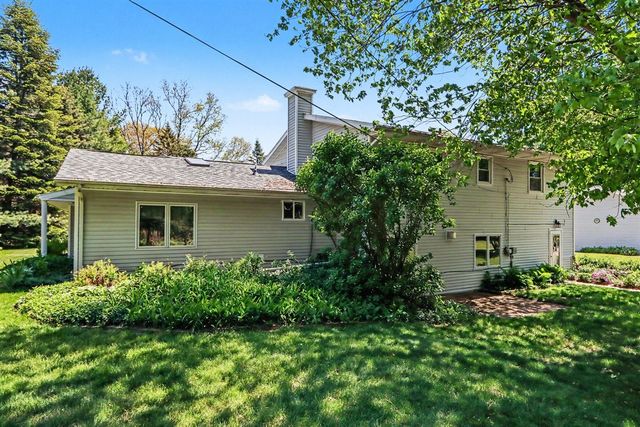 6985 N 12th Street, Kalamazoo, MI 49009