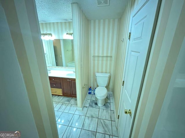 26 The Trail SE, Lindale, GA 30147
