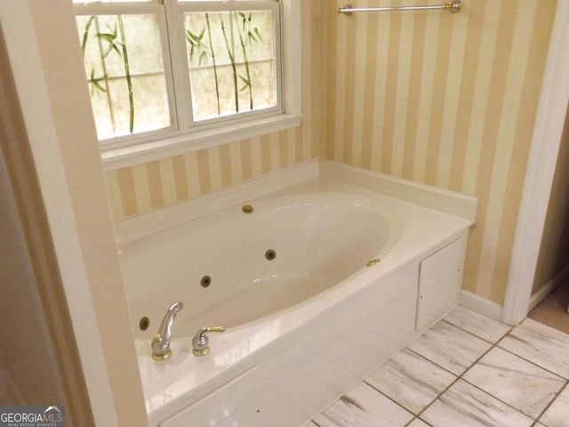 26 The Trail SE, Lindale, GA 30147