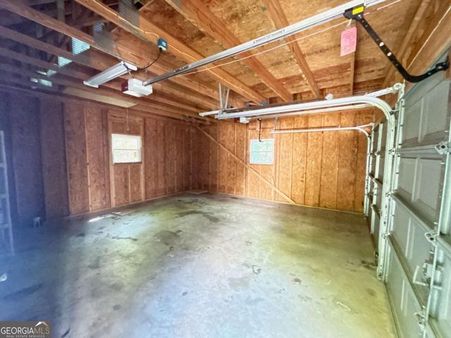 26 The Trail SE, Lindale, GA 30147