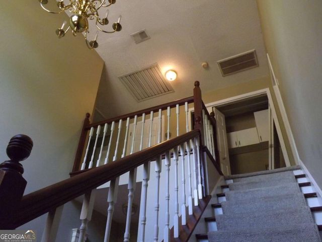 26 The Trail SE, Lindale, GA 30147