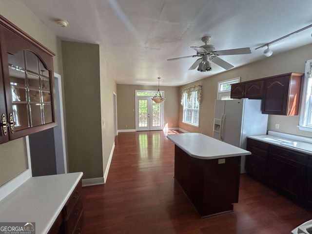 26 The Trail SE, Lindale, GA 30147