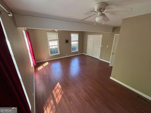 26 The Trail SE, Lindale, GA 30147