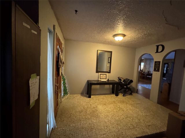 12107 Kirkbriar Drive, Houston, TX 77089