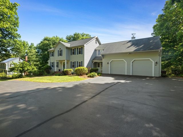 61 Beach St, Millbury, MA 01527