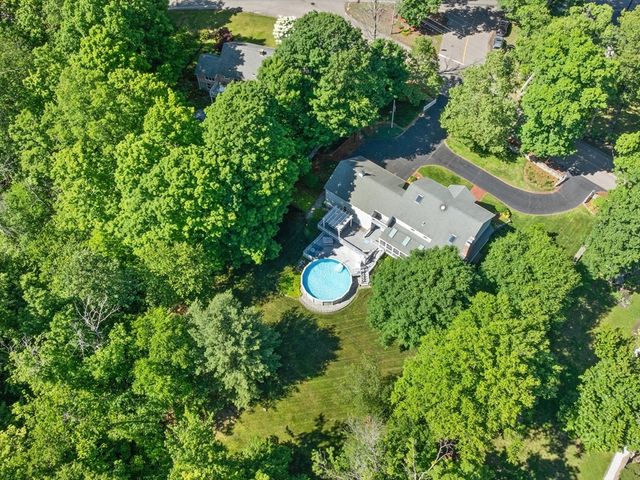 61 Beach St, Millbury, MA 01527