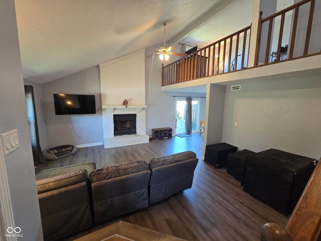 7404 Castleton Farms North Drive 47, Indianapolis, IN 46256