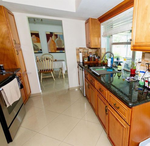 4518 NW 45th Ct, Tamarac, FL 33319