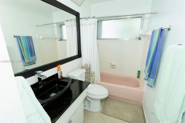 4518 NW 45th Ct, Tamarac, FL 33319