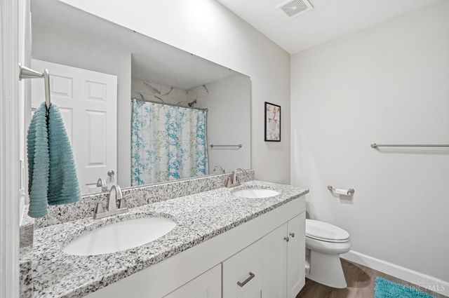 5211 Spechtview Drive, Green Twp, OH 45248