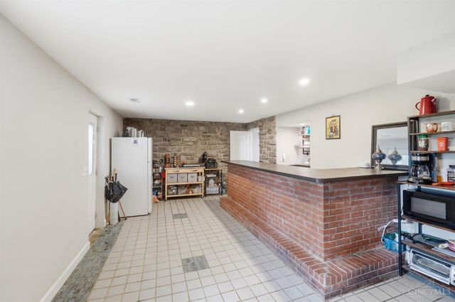 5211 Spechtview Drive, Green Twp, OH 45248