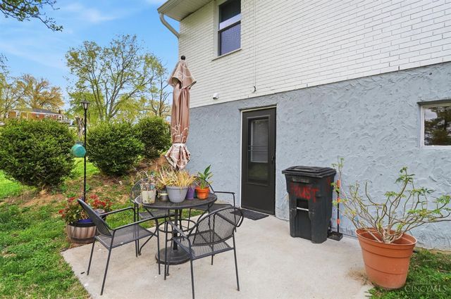 5211 Spechtview Drive, Green Twp, OH 45248