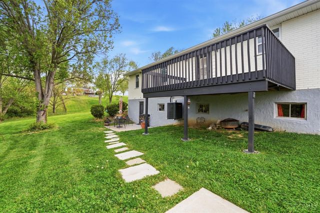 5211 Spechtview Drive, Green Twp, OH 45248