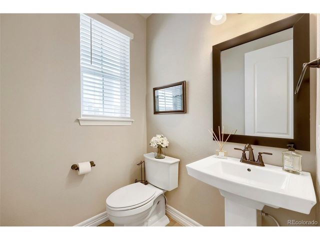 1033 Oleander St, Castle Rock, CO 80109