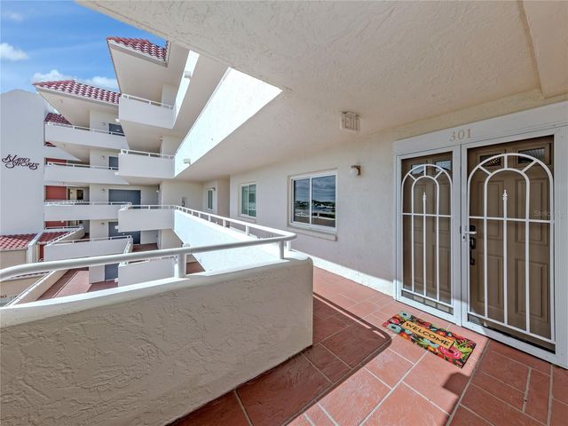 550 W FLAMINGO DRIVE 301, Venice, FL 34285