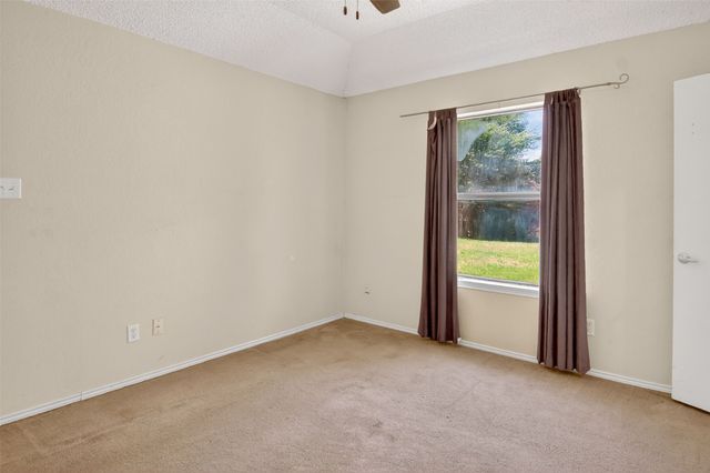 716 Nicole Drive, Burleson, TX 76028